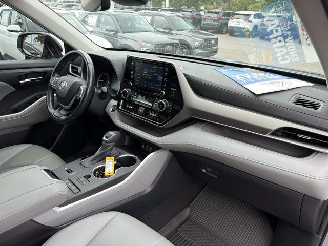 Used 2022 Toyota Highlander SUV