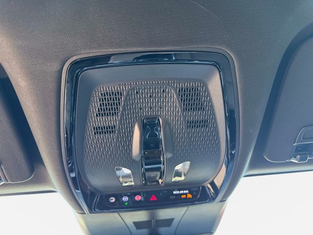 Certified Used 2025 Green Cadillac Luxury image 19