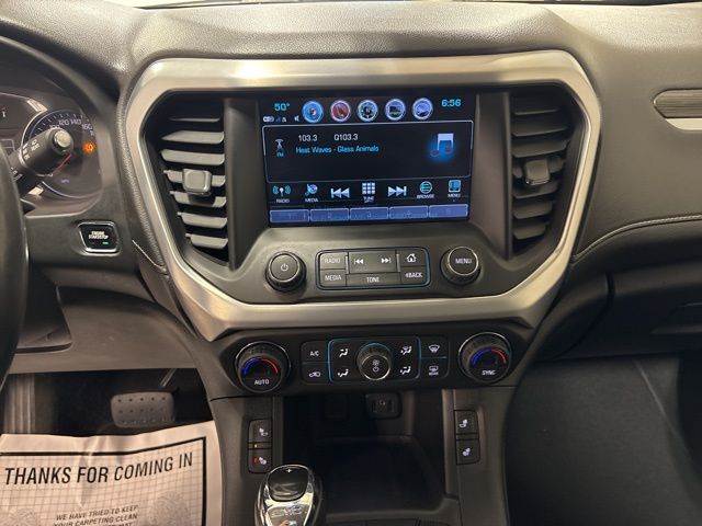 2018 GMC Acadia SLT-2 photo