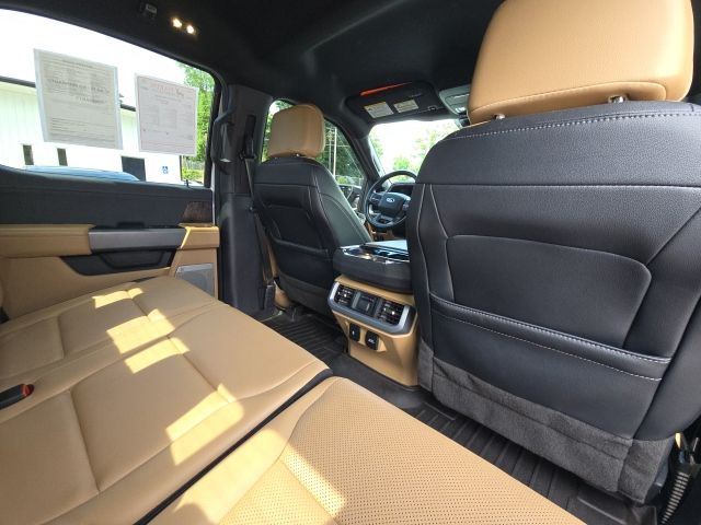 2023 Ford F-150 Lariat:W00137