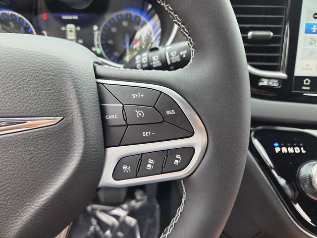 New 2026 White Chrysler LX image 30