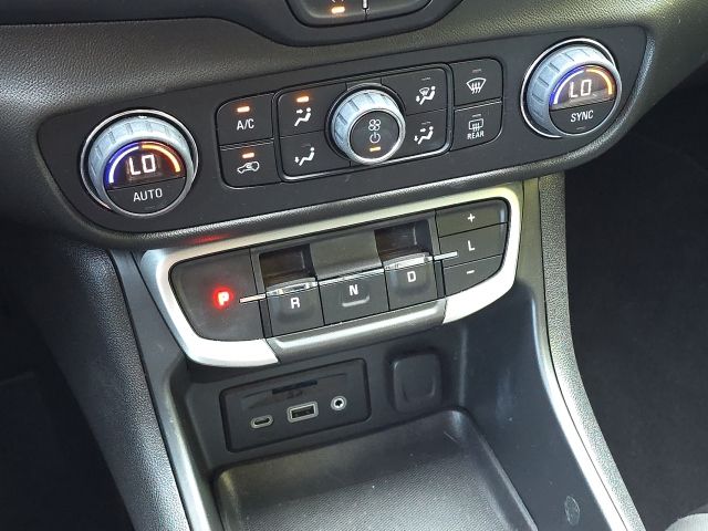 2022 GMC Terrain SLT:B02379A2A