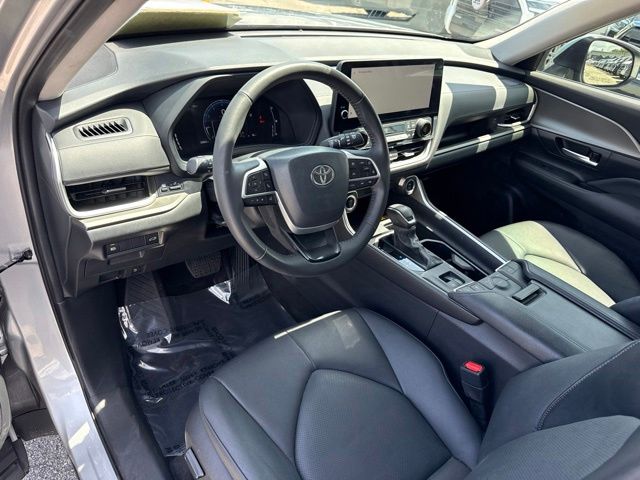 Used 2024 Toyota Grand Highlander SUV