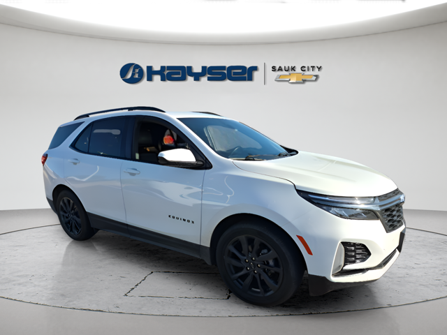 Summit White 2022 Chevrolet Equinox SUV / Crossover Front-Wheel Drive 6-Speed Automatic Overdrive