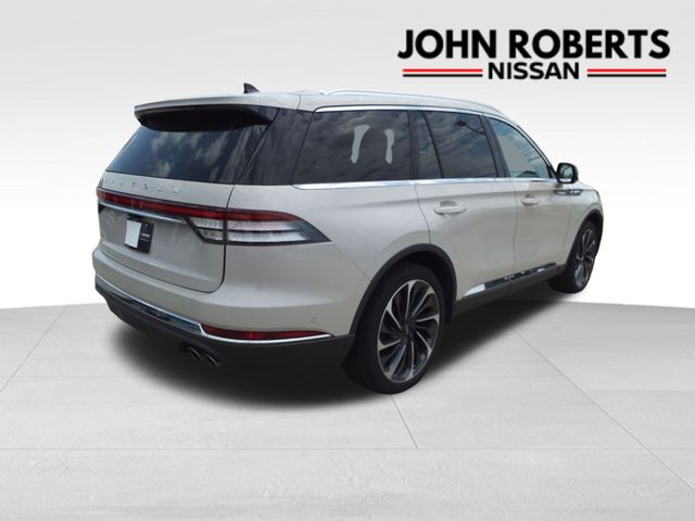 2022 Lincoln Aviator Reserve l 16