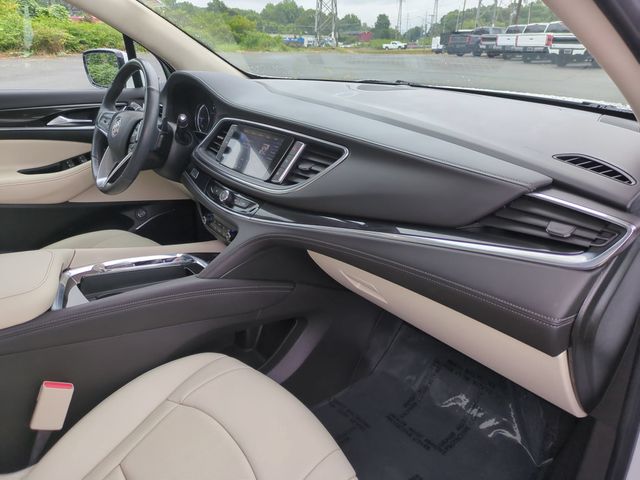 Used 2024 White Buick Essence image 36