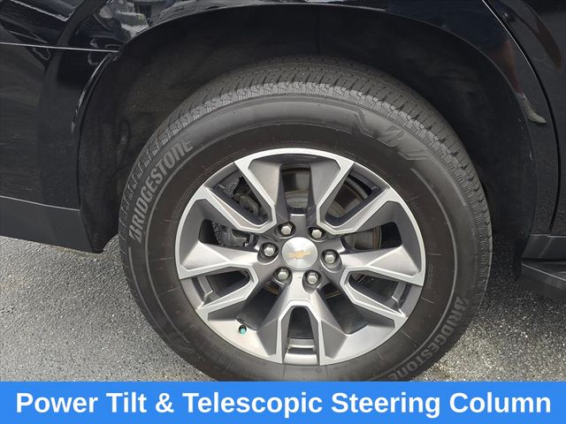 Used 2022 Black Chevrolet LT image 32
