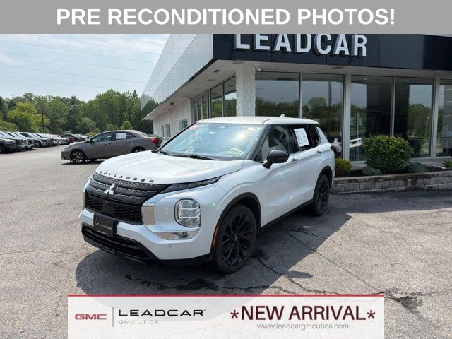 2023 Mitsubishi Outlander Black Edition S-AWC