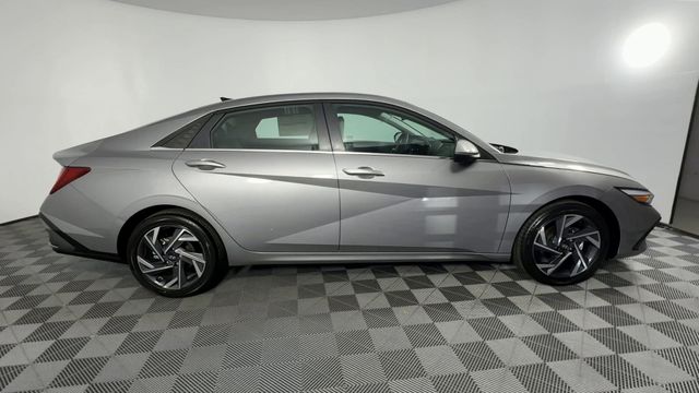 New 2025 Hyundai Elantra For Sale in Indianapolis, IN
