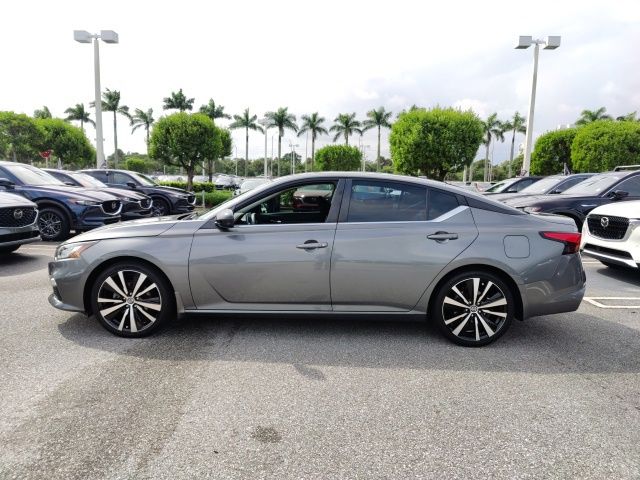 2019 Nissan Altima 2.5 SR 13