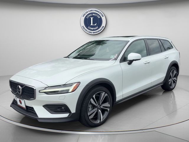 Crystal White 2024 Volvo V60 Wagon All-Wheel Drive Automatic
