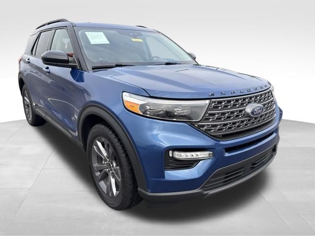 2022 Ford Explorer Azul (Blue Metallic) SUV/Crossover Tracción en las cuatro ruedas Automática