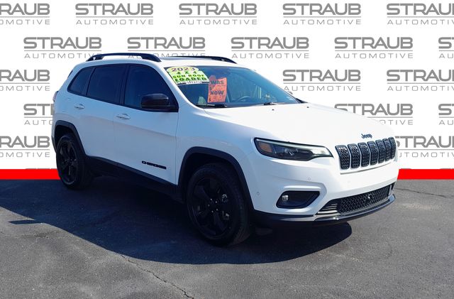 2023 Jeep Cherokee Altitude Lux
