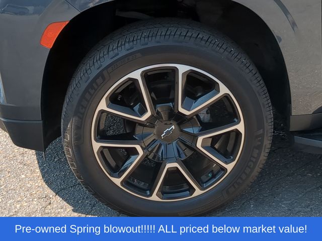 Used 2021 Shadow Gray Metallic Chevrolet RST image 18