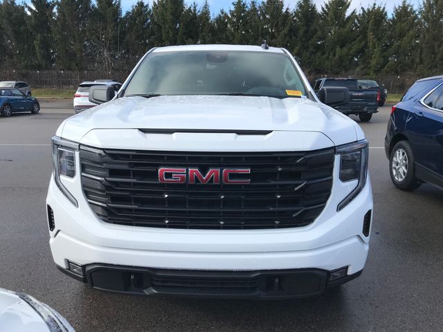 2024 GMC Sierra 1500 Elevation 2