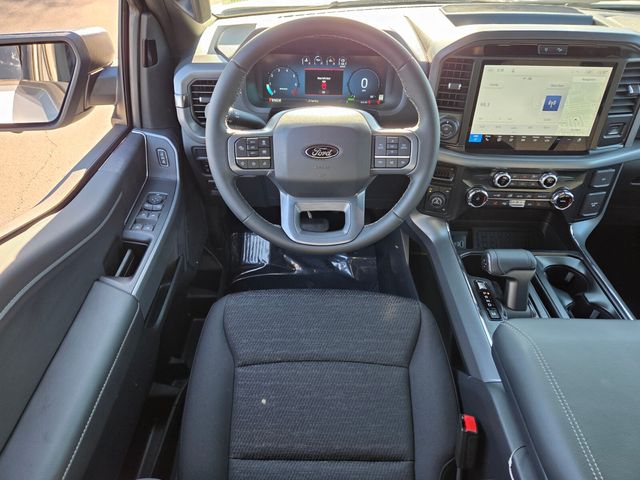 New 2026 Ford F-150 XLT 4D SuperCrew