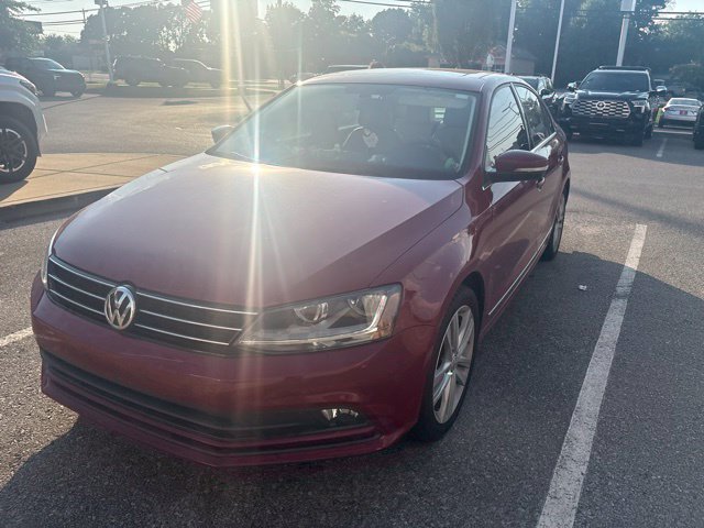 Red 2017 Volkswagen Jetta Sedan Front-Wheel Drive 6-Speed Automatic