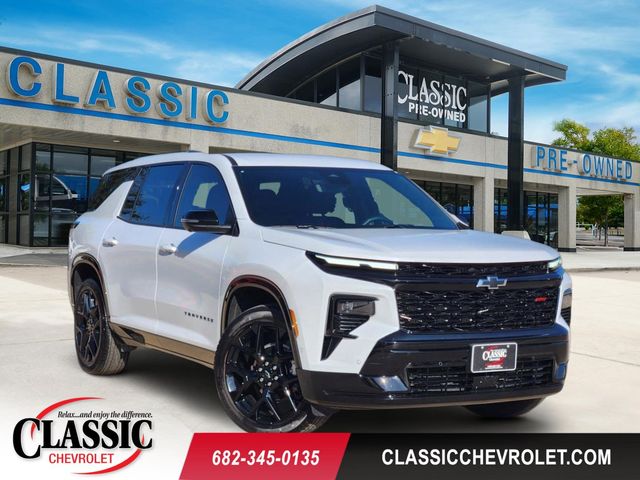 Polar White Tricoat 2026 Chevrolet Traverse SUV / Crossover Front-Wheel Drive 8-Speed Automatic