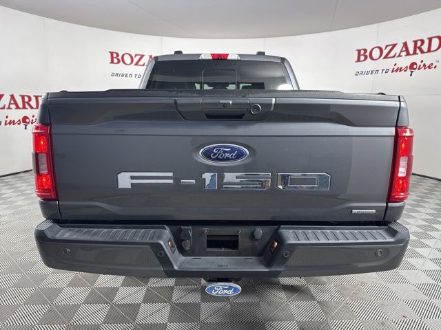 2022 Carbonized Gray Metallic Ford F-150 XLT RWD Truck