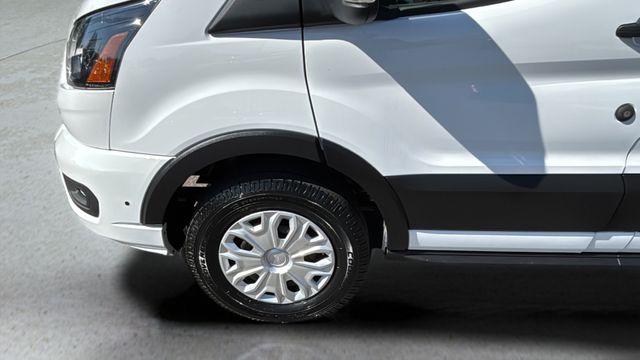 Used 2025 White Ford XLT image 42