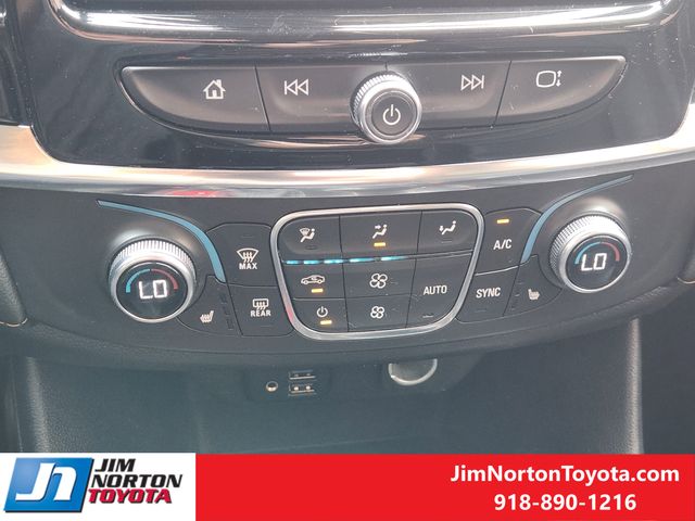 Used 2021 Chevrolet Traverse SUV