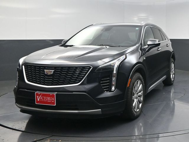 2023 Cadillac XT4 Premium Luxury - 2