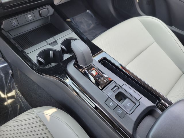 2026 Toyota Prius XLE - Photo 15