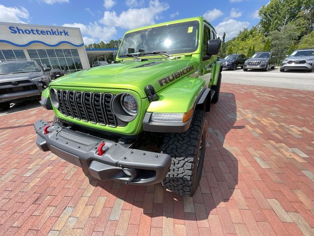 Used 2025 Jeep Wrangler SUV