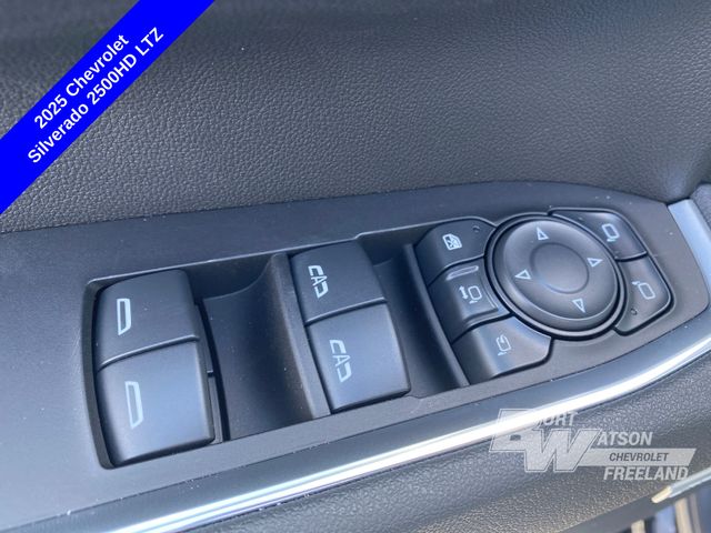 2025 Chevrolet Silverado 2500HD LTZ photo