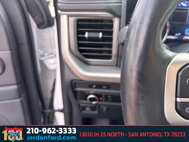 Used Car 2024 Ford Expedition Max  Xlt For Sale Under $40,000 In San Antonio, Texas