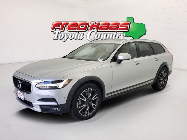 Bright Silver Metallic 2017 Volvo V90 Cross Country T6 AWD Wagon All-Wheel Drive Automatic