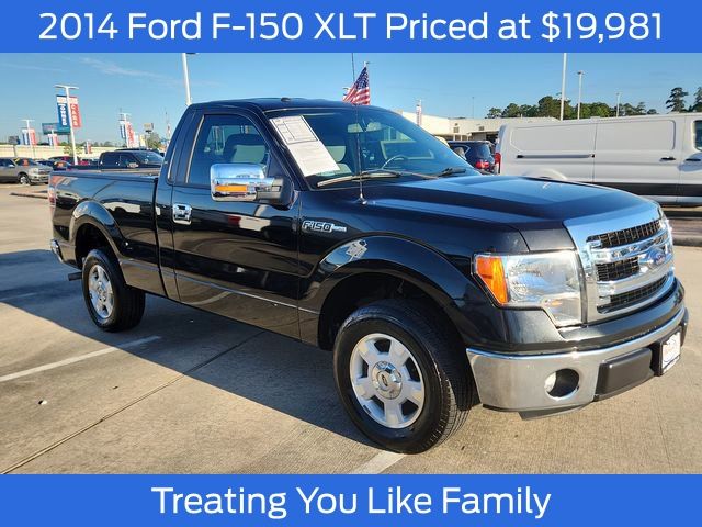 Tuxedo Black Metallic 2014 Ford F-150 XLT Pickup Truck 4X2 6-Speed Automatic