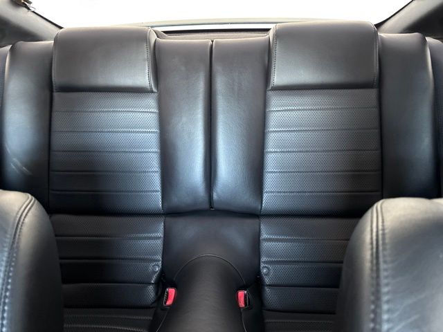 Used 2006 Ford Mustang Coupe