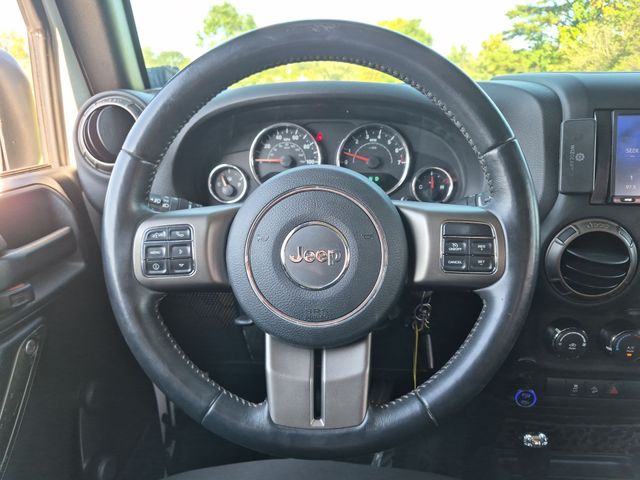 Used 2018 White Jeep Sport image 31