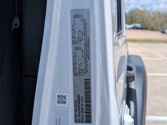 Used 2023 White Jeep Rubicon image 25