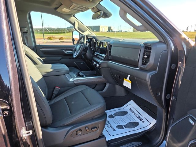 2026 GMC Sierra 3500HD SLT