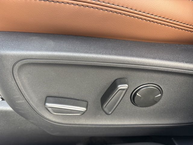 New 2025 Green Ford Outer Banks image 14