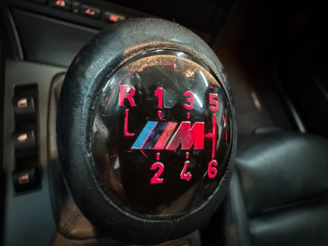 2004 BMW M3 thumbnail 24