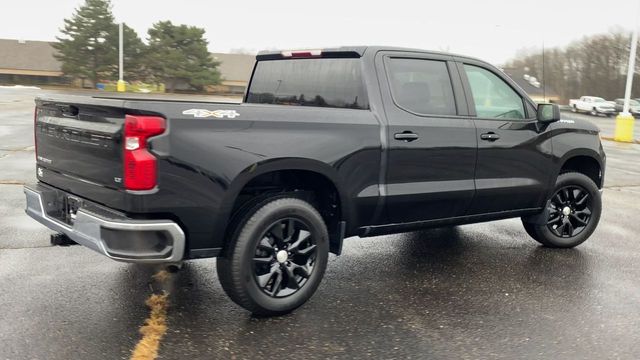 2024 Chevrolet Silverado 1500 LT 8