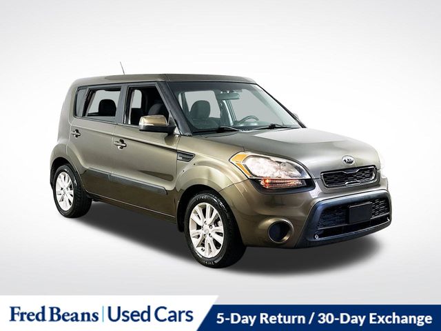 Moss Metallic 2013 Kia Soul + Wagon Front-Wheel Drive 6-Speed Automatic