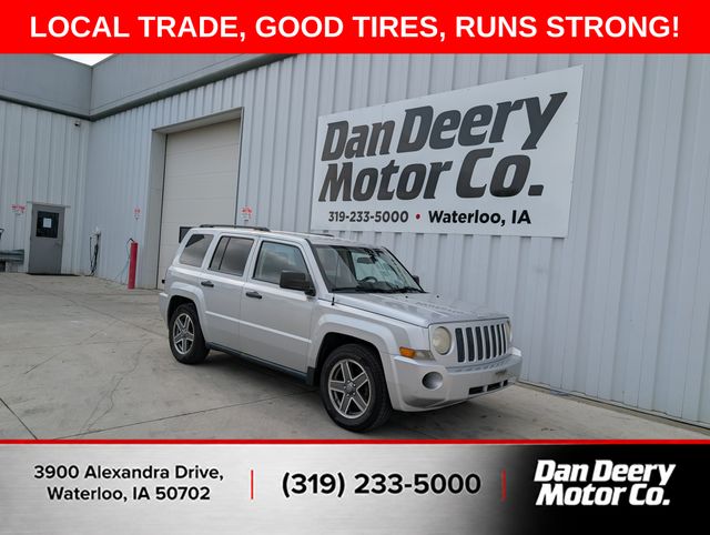 2009 Jeep Patriot Plata (Bright Silver Metallic Clearcoat) SUV/Crossover Tracción delantera Transmisión variable continua