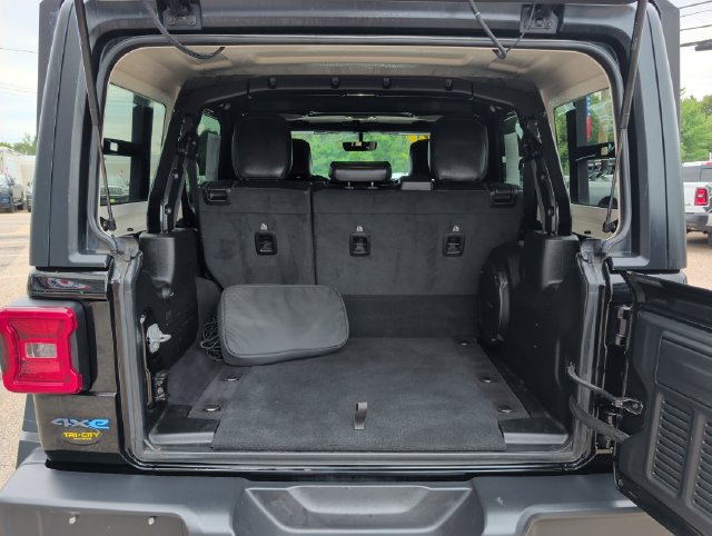 Used 2023 Jeep Wrangler SUV