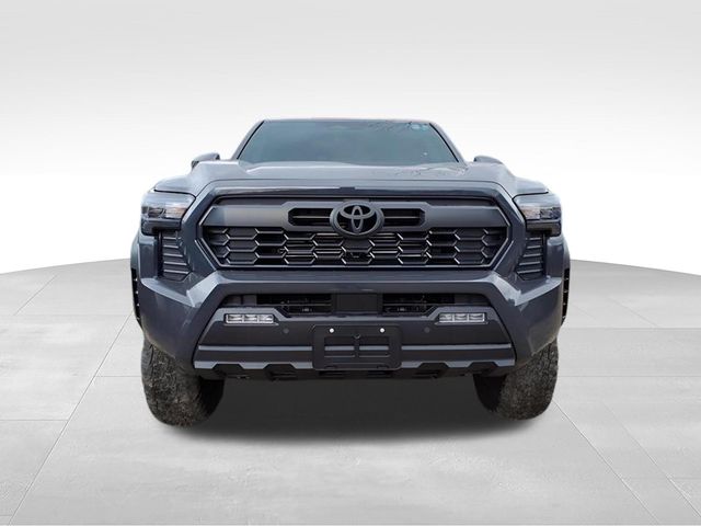 2025 Toyota Tacoma TRD Off Road - Photo 2