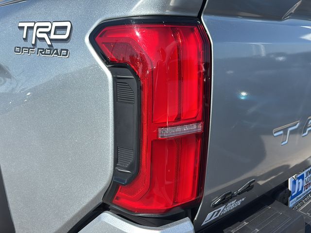 2025 Toyota Tacoma TRD Off Road - Photo 28
