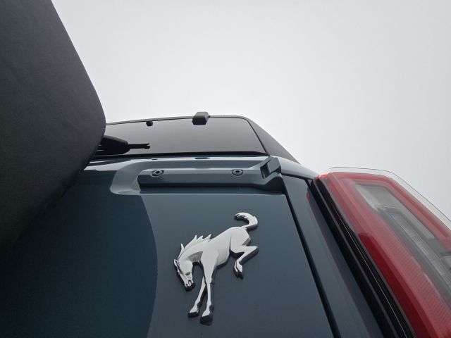 2023 Ford Bronco Big Bend:B02033