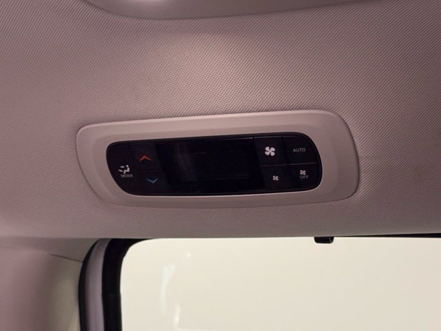 Used 2024 White Chrysler Touring L image 29