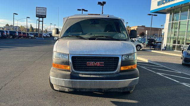 2023 GMC Savana 3500 Work Van 3