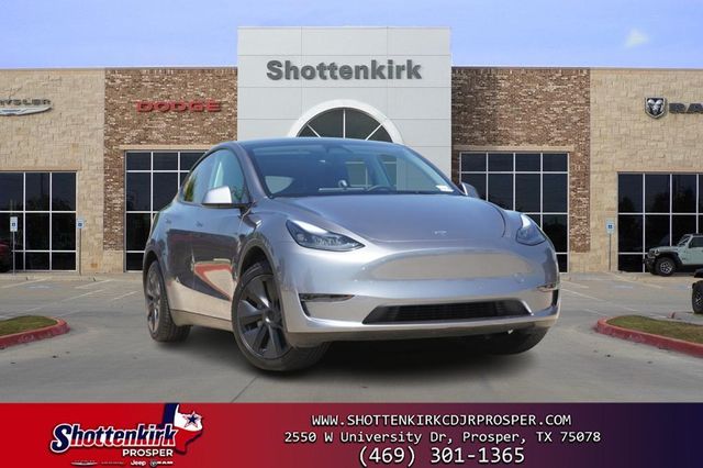 Silver 2024 Tesla Model Y SUV / Crossover Rear-Wheel Drive 1-Speed Automatic