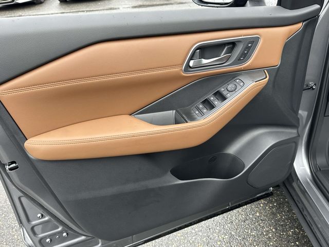 New Gun Met 2026 Nissan Rogue Platinum for Sale in Bethesda, MD