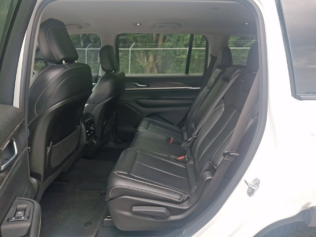 Used 2023 Jeep Grand Cherokee L SUV